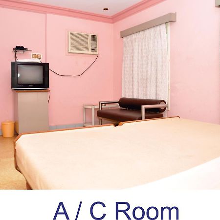 Hotel Baba Radźkot Zewnętrze zdjęcie